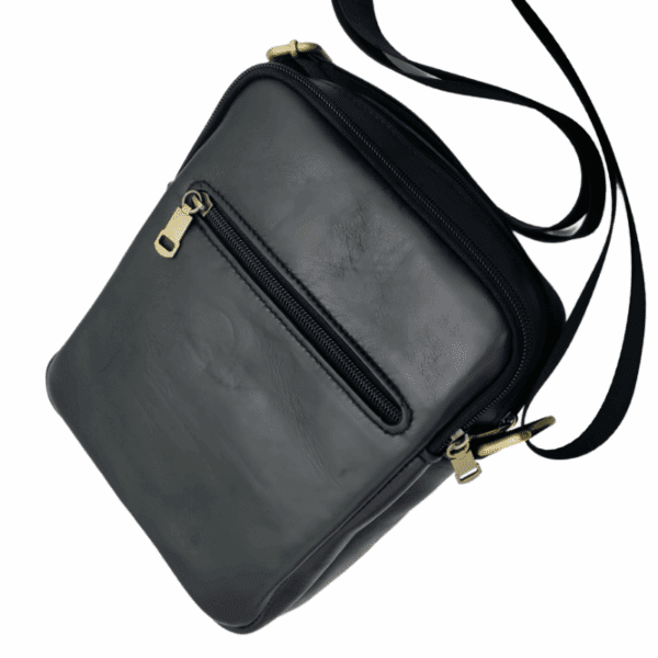 Crossbody Bag Model 820
