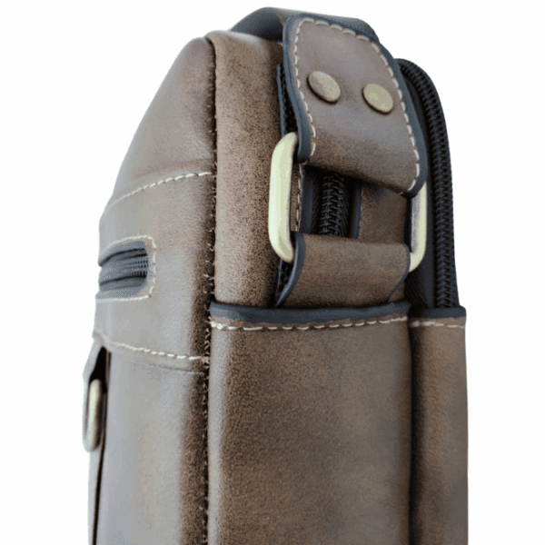 Crossbody Bag Model 820